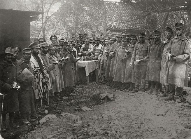 Jewish soldiers of the Austro-Hungarian empire participating in religious service in 1916.